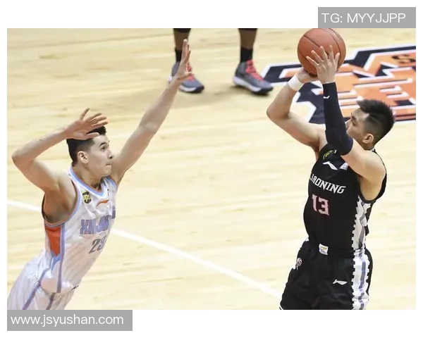 今日CBA直播北京对阵新疆精彩赛事全程回顾与分析