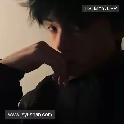 岑宝菱